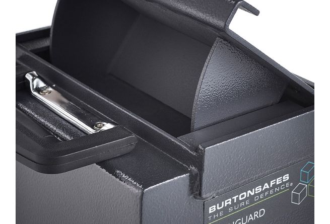 Burton Standard Cashguard Grade Vehicle Safe